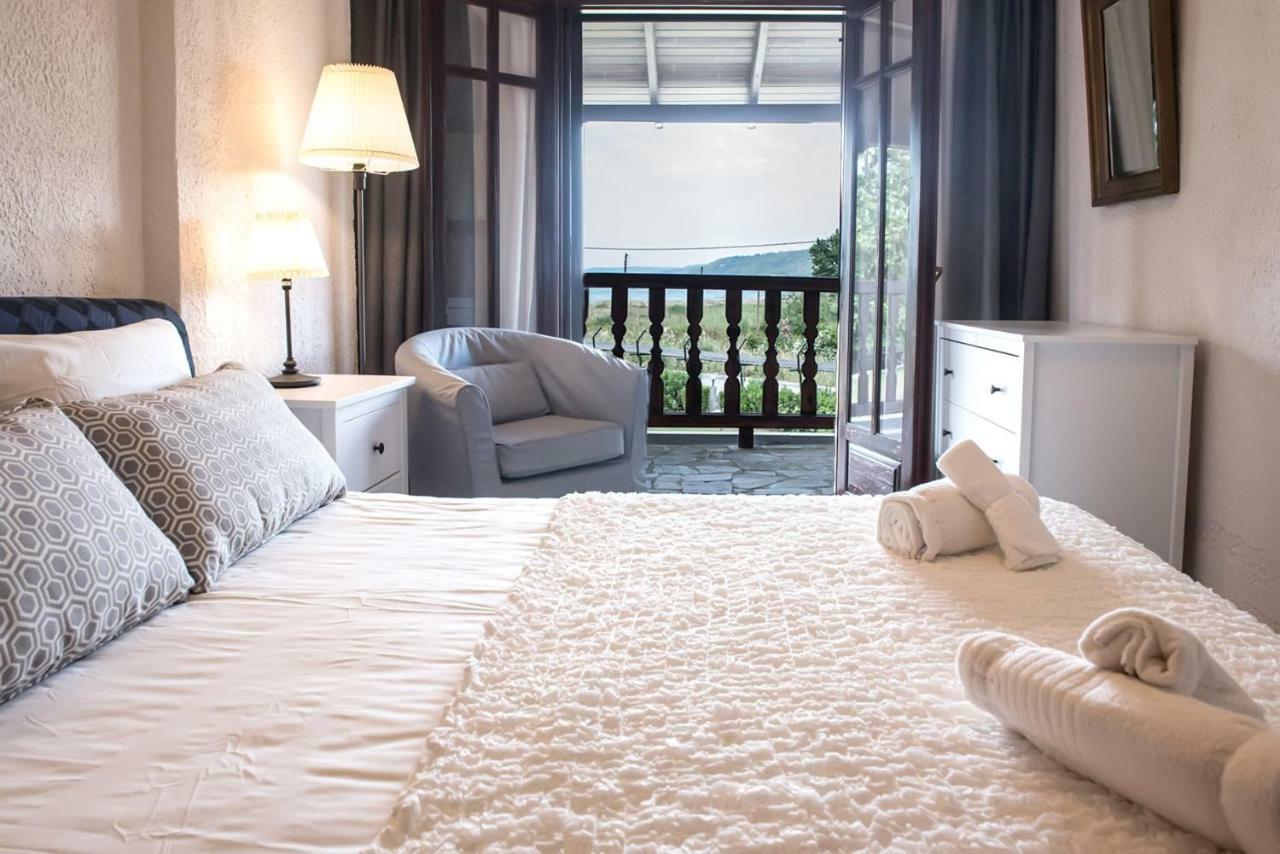 White_Blossom_Villa#colony Skála Foúrkas Esterno foto
